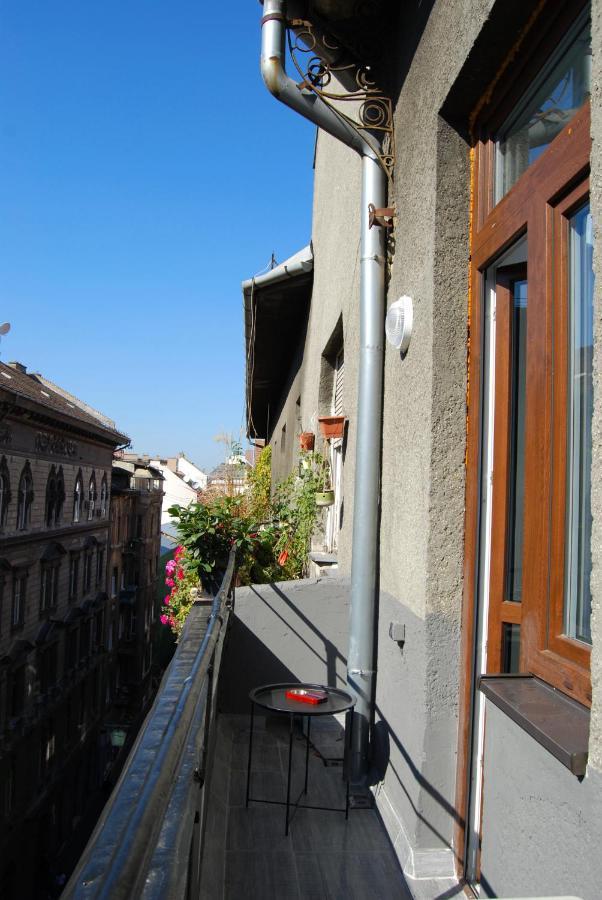 Luxurious Apartment With Balconies In Downtown Bp Budapest Ngoại thất bức ảnh