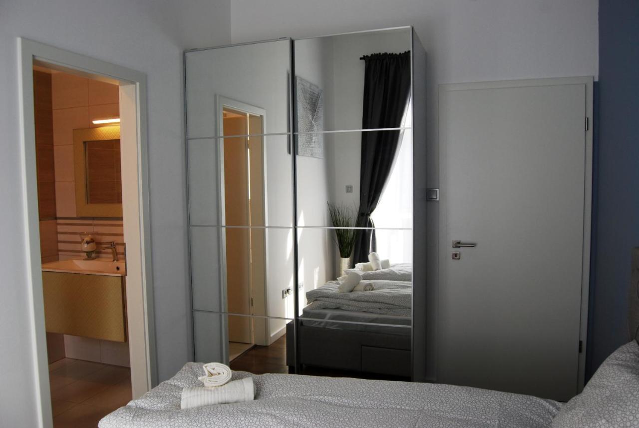 Luxurious Apartment With Balconies In Downtown Bp Budapest Ngoại thất bức ảnh